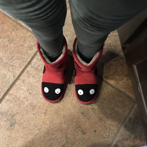 Sold! 🐞Brand new in box, EMU Ladybug boots size 3 - Picture 4 of 6